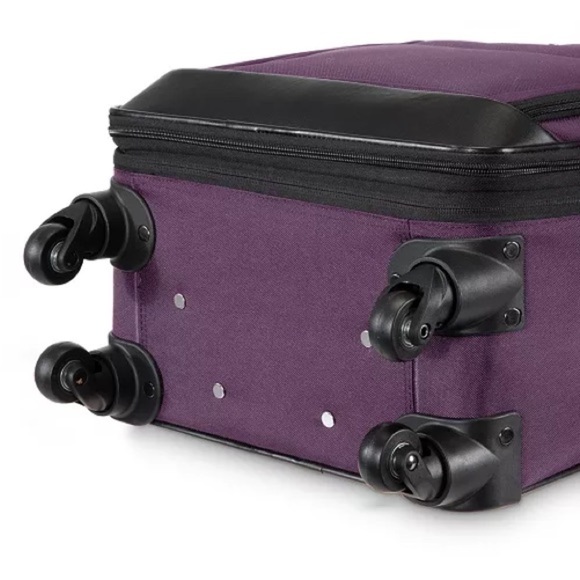 Skyway luggage 3 set Carry-on Exterior
Boarding Bag, Toiletry Bag duffel - Picture 12 of 15